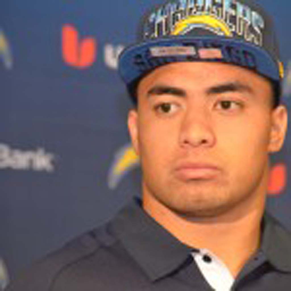 The Chargers traded up to select inside line backer Manti Te’o in the second round of the 2013 NFL draft. Photo by Tony Cagala
