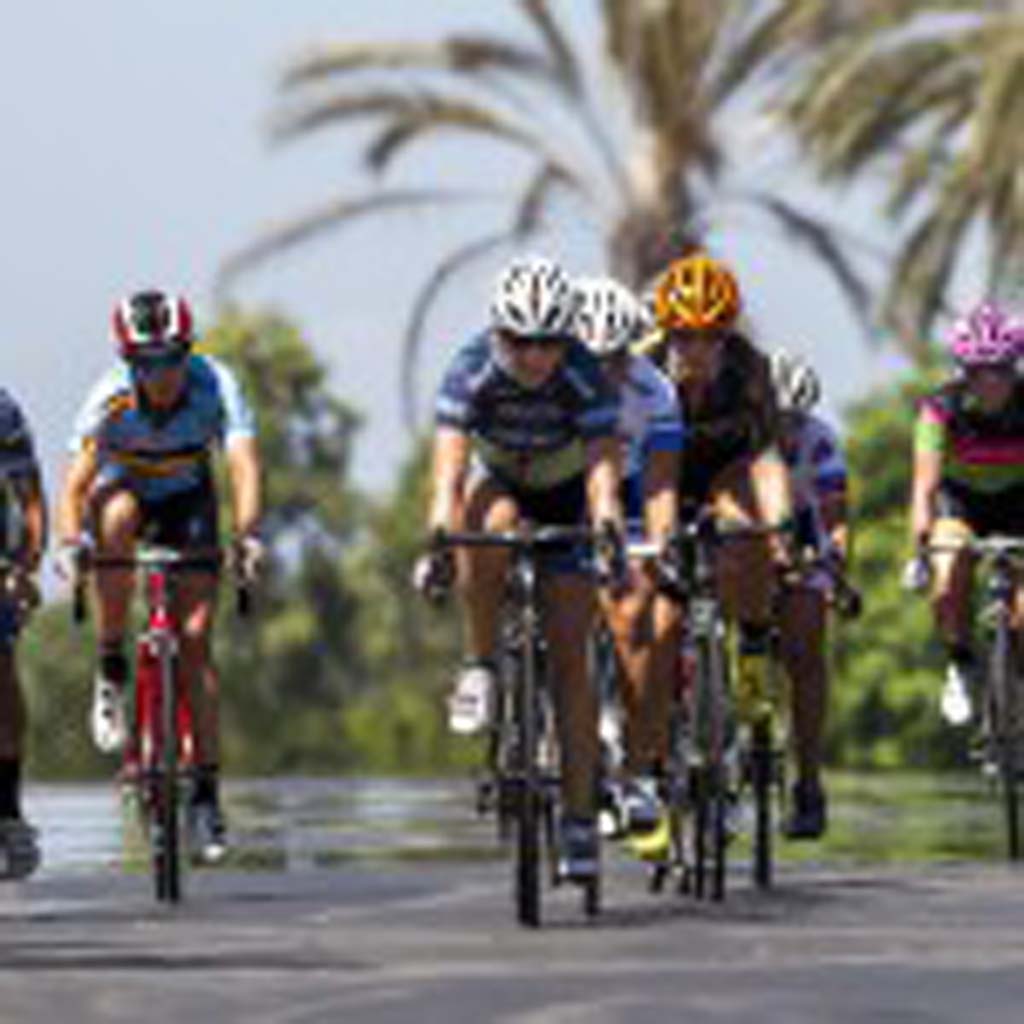 Cyclists take part in Carlsbad’s first-ever 0.9 criterium race on Sept. 8. Photo by Bill Reilly