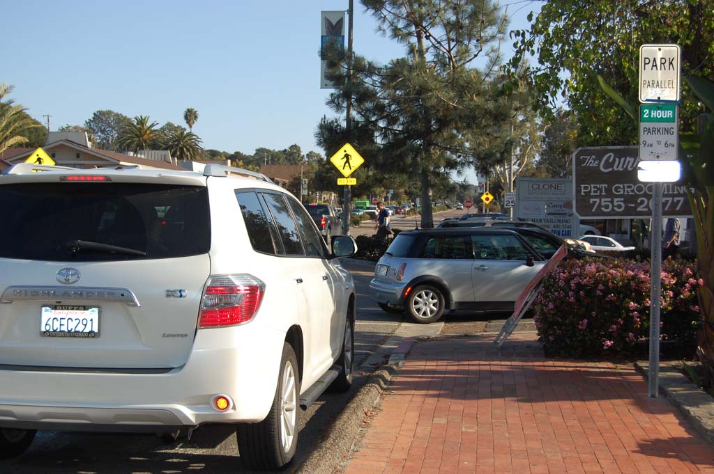 The city is moving forward with a financing plan for a project that will improve sidewalk connectivity downtown, in the Beach Colony and on the southern end of Jimmy Durante Boulevard. Photo by Bianca Kaplanek