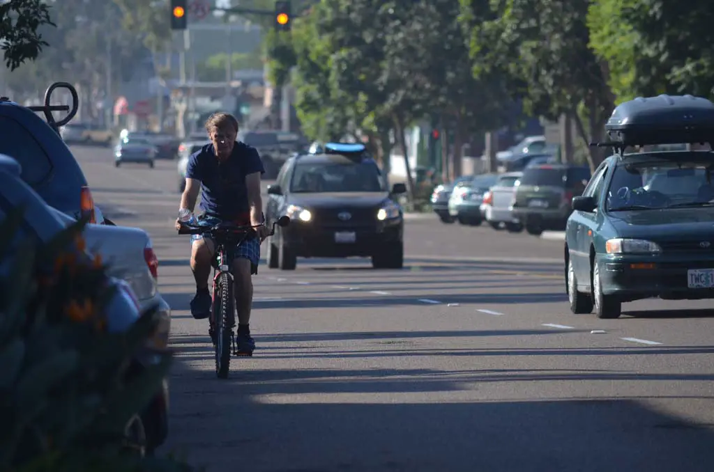 Gov. Jerry Brown recently signed into law AB 1371 or what’s known as the “Three Feet for Safety Act.” The new law will require drivers to give bicyclists and other vehicles three feet of space when attempting to pass. Photo by Tony Cagala