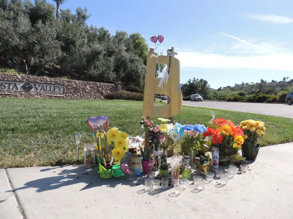 A memorial is set up at the site of a fatal car accident that occurred on Feb. 24. A 34-year-old man was arrested on April 29 in connection with the accident and is facing several charges. Photo by Rachel Stine
