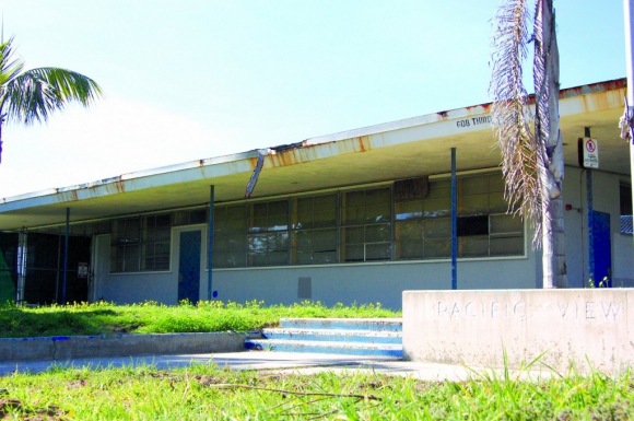 The Encinitas City Council votes 3-2 in favor of authorizing the sale of $13 million in bonds to consummate the purchase of the vacant school site and to fund the renovation of the city’s dilapidated Moonlight Beach lifeguard tower. File photo