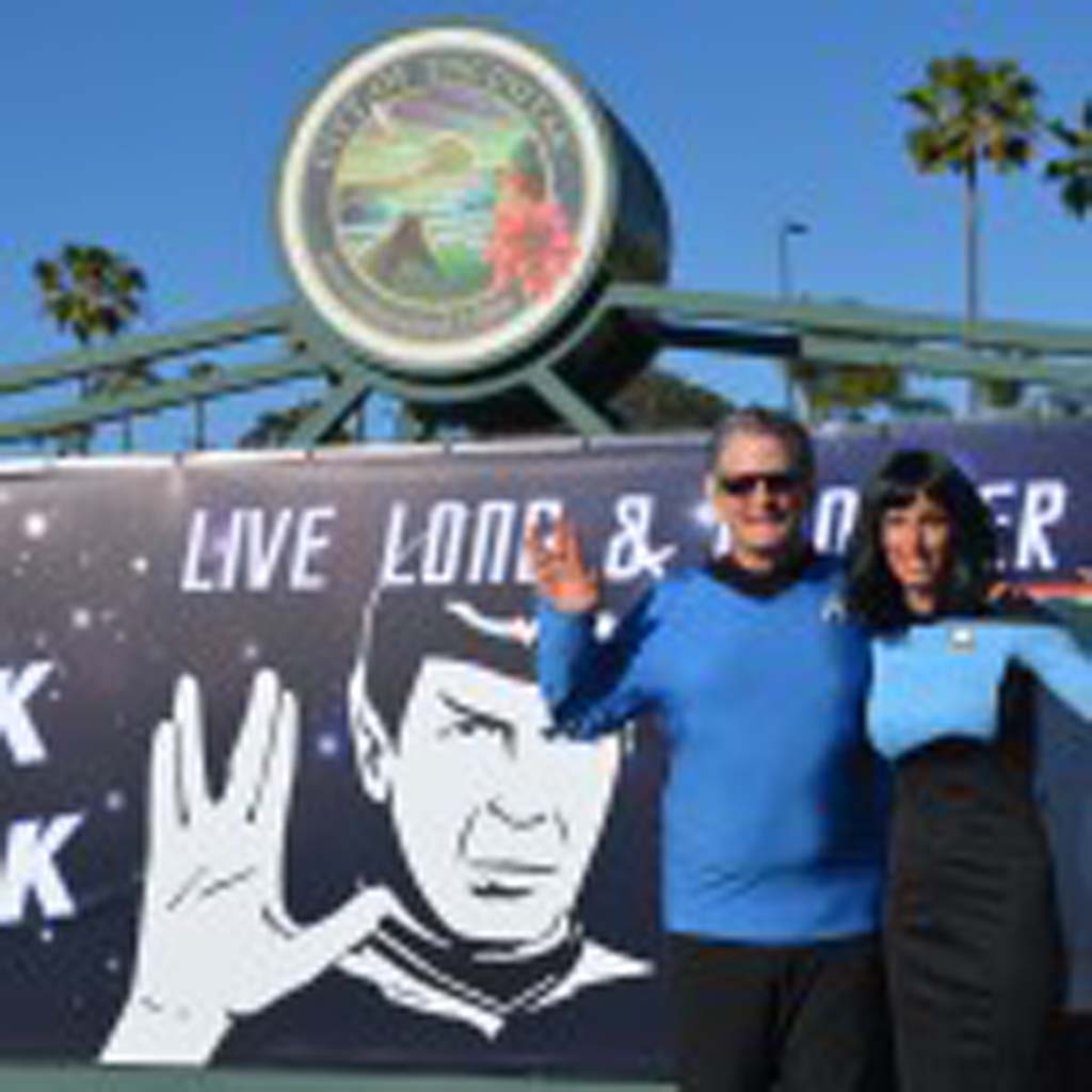 Encinitas Councilman Tony Kranz and Encinitas Mayor Kristin Gaspar don their best “Star Trek” outfits in front of City Hall on Thursday for the proclamation of Spock Block week. Photo by Tony Cagala