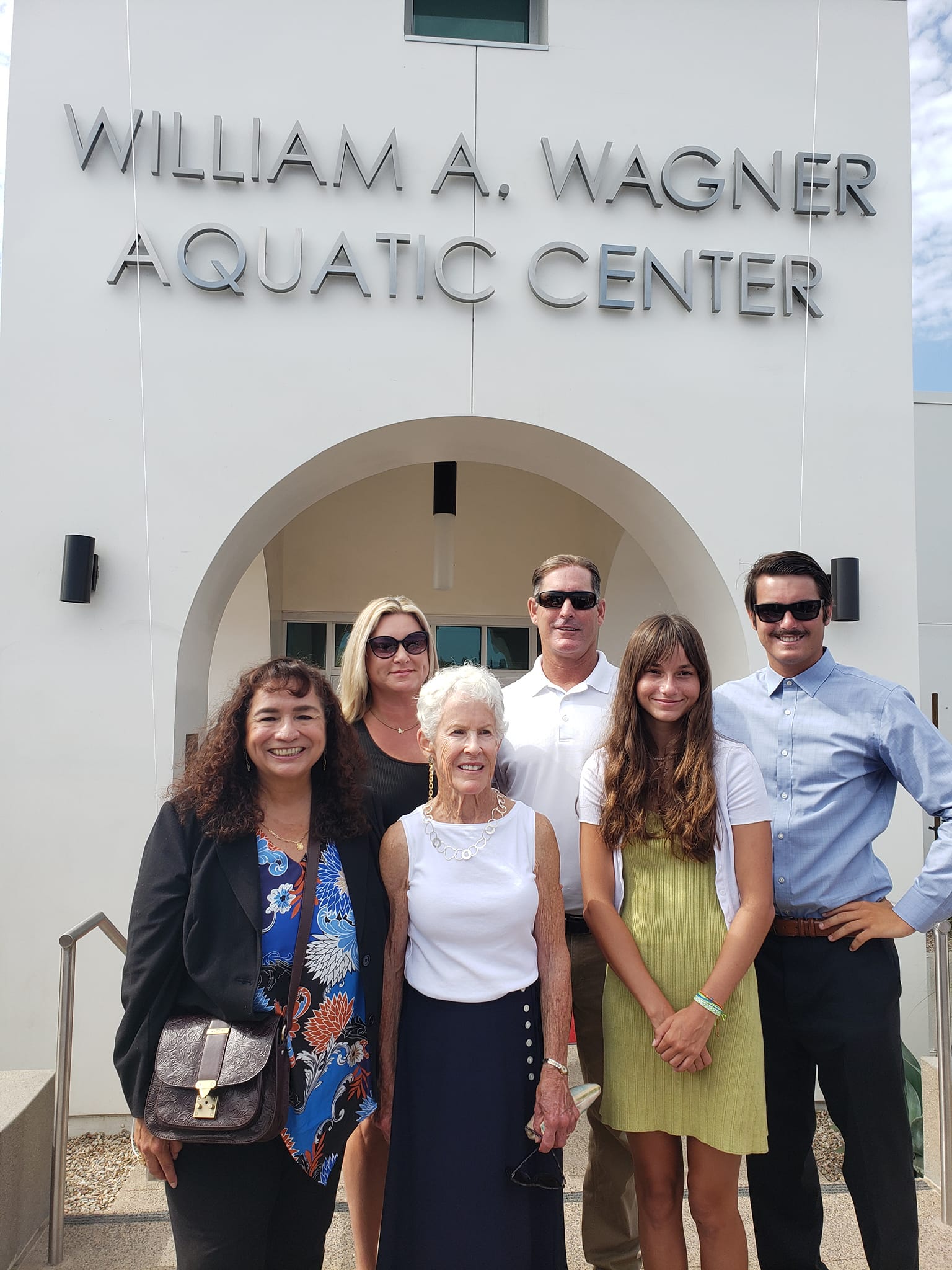 Mayor Esther Sanchez gathers with the Wagner family and community members to honor Willam “Coach Bill” Wagner’s renaming dedication ceremony of the former El Corazon Aquatics Center. Photo courtesy of Mayor Esther Sanchez