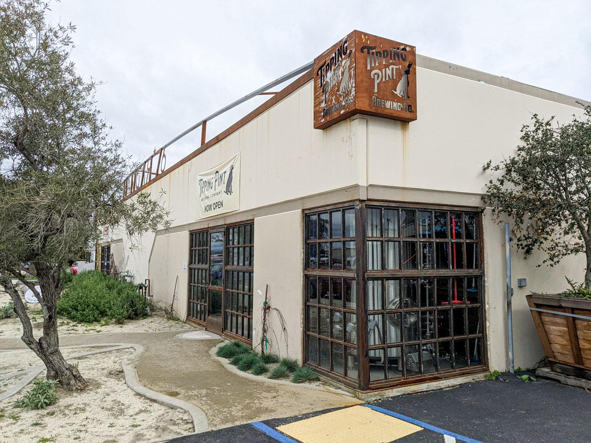 The exterior of Tipping Pint brewing Company in Oceanside. Photo by Jeff Spanier