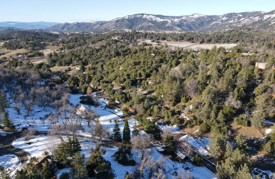 A snowy mountain scene of Julian in San Diego County. Snowlines marking where rainfall turns to snow have been rising significantly over the past 70 years. Stock photo