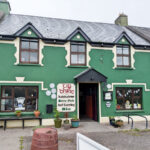 Exterior of Tig Bhric Pub in Ireland. Photo by Haley Spanier