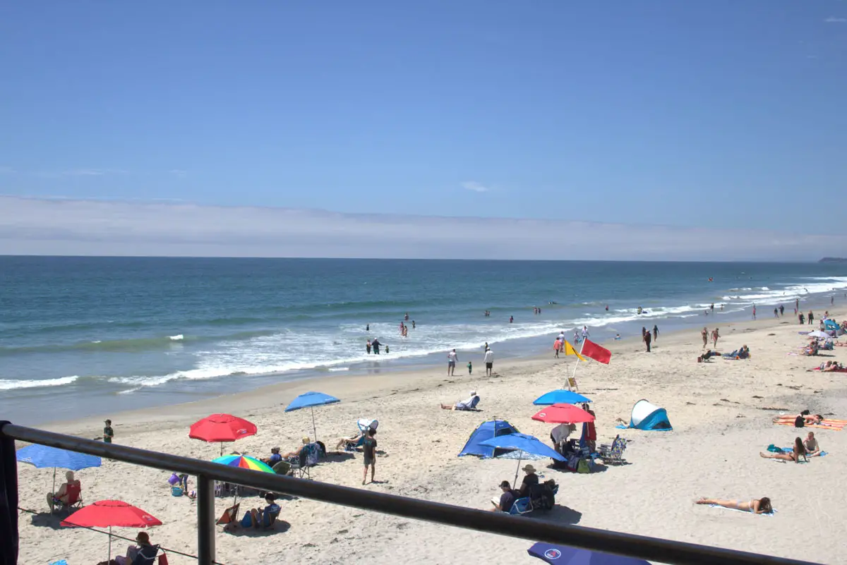 Residents rushed to the beach this past weekend to enjoy the sun after months of clouds, viewed from Del Mar’s 17th Street lifeguard headquarters. Photo by Laura Place