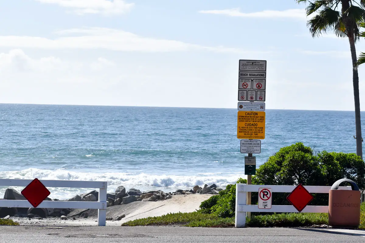 Repairs to a seawall in Oceanside will include improved public access amenities, including a bike rack and a bench, at the western end of Marron Street. Photo by Samantha Nelson