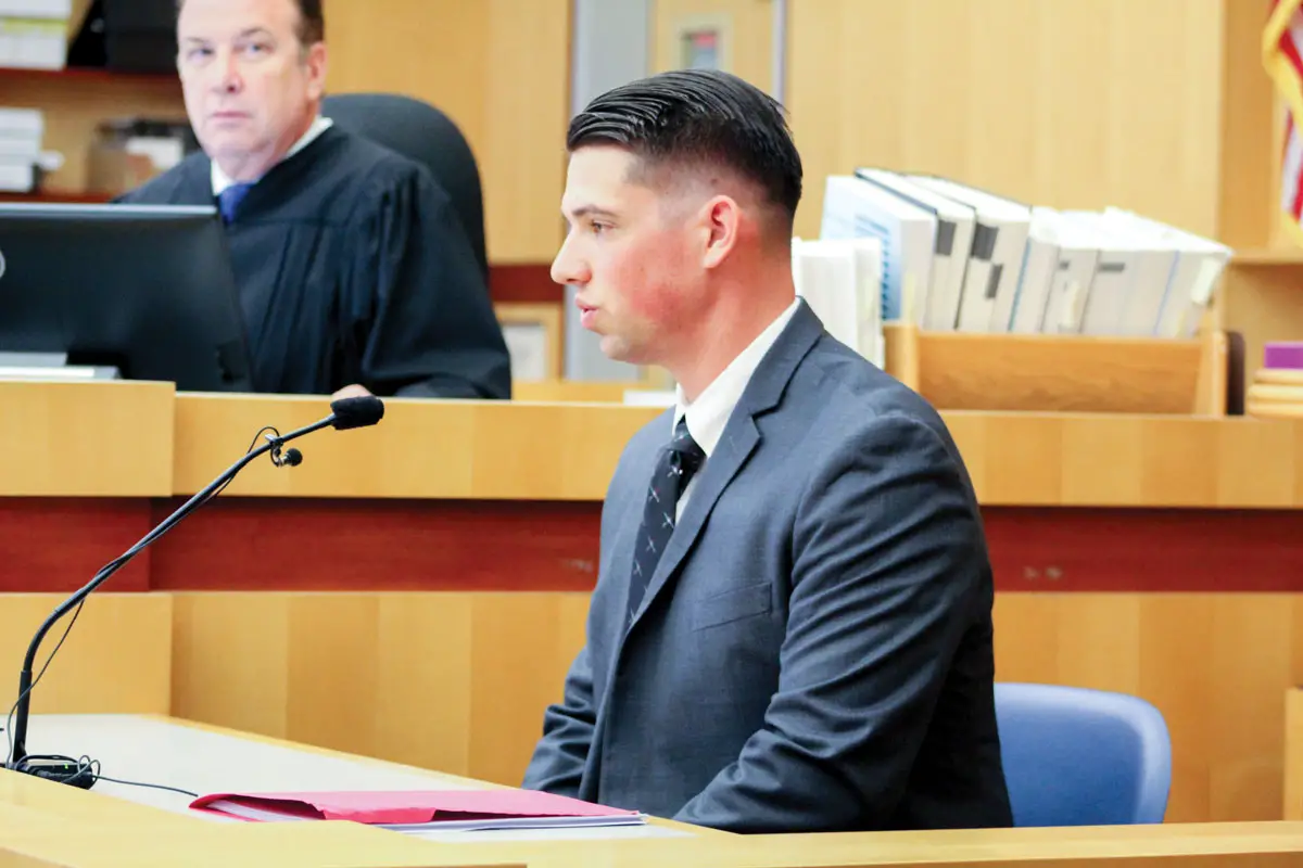 California Highway Patrol Officer Alexander Smith testifies in Vista Superior Court on Jan. 17. Photo by Laura Place