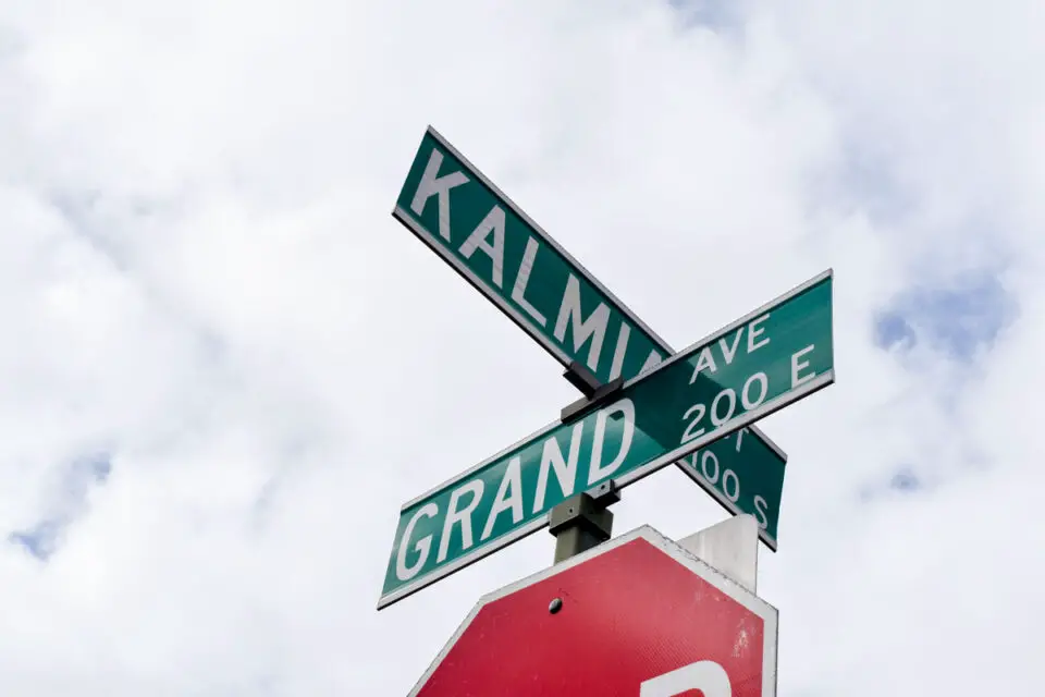 The city plans to add a roundabout at Kalma Street and Grand Avenue during the second phase of the Grand Avenue streetscape improvement project. Photo by Samantha Nelson
