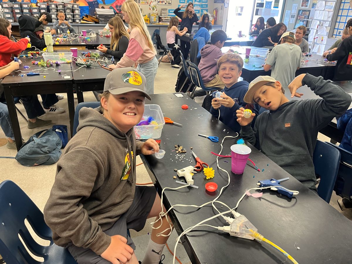 Carlsbad artist and teacher Bryan Snyder's students working on crafts in their classroom at Valley Middle School. Courtesy photo