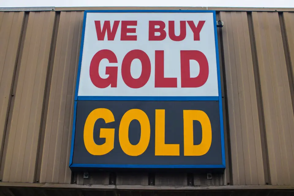 Government officials and legitimate businesses will never request you purchase gold or other precious metals. Stock photo