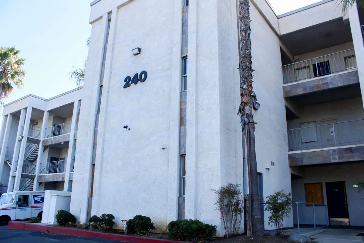 A nearly vacant medical office building located at 240 S. Hickory St. in Escondido will be converted into an apartment complex. Photo by Samantha Nelson