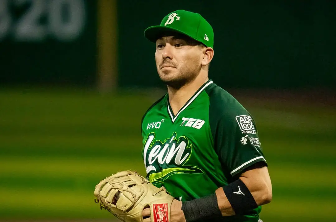 Former MLB infielder Phillip Evans in a Bravos de León uniform, continuing his professional career in the Mexican League. Courtesy photo
