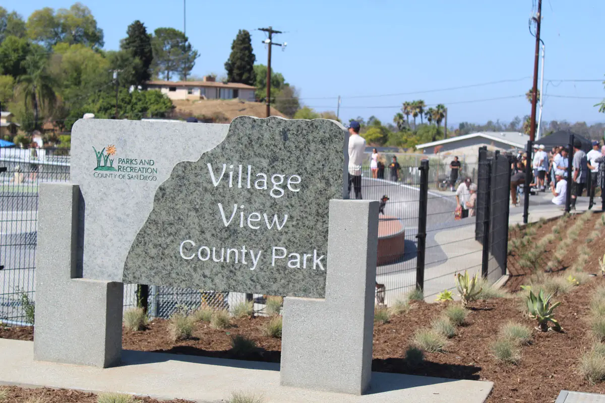 A sign at the entrance to the newest county park in Fallbrook. Photo by Samantha Nelson