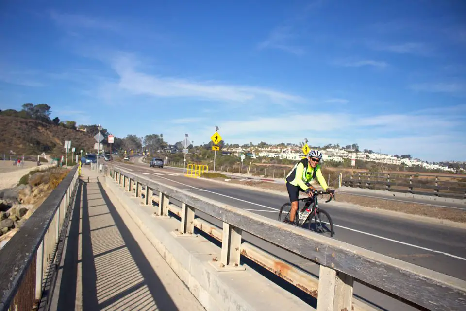 The proposed Camino Del Mar bridge project will add a new sidewalk on the east side, and add more pedestrian lookouts. Photo by Leo Place