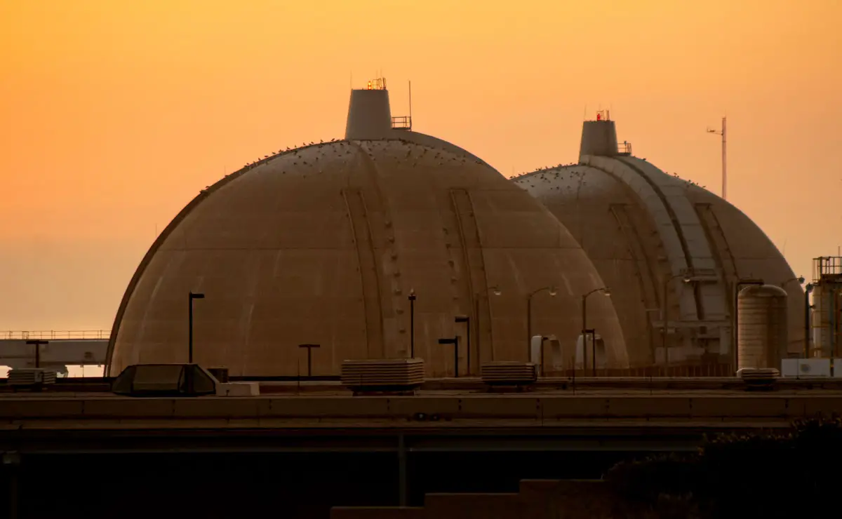 More than 120 canisters of spent nuclear fuel remain stored on site at the decommissioned San Onofore Nuclear Generating Station as federal officials continue to delay a permanent disposal solution. Photo by Frank Armstrong