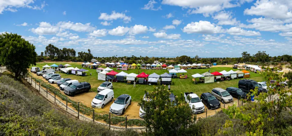 The Leucadia Farmers Market recently hosted its first event at its new location at Oak Crest Middle School. Photo by Cameron Adams