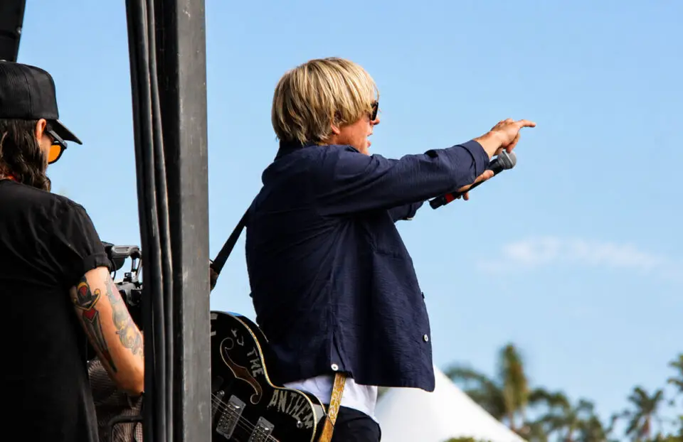 Jon Foreman of Switchfoot performs during the 2026 Bro-Am concert at Moonlight State Beach in Encinitas. Photo by Cameron Adams