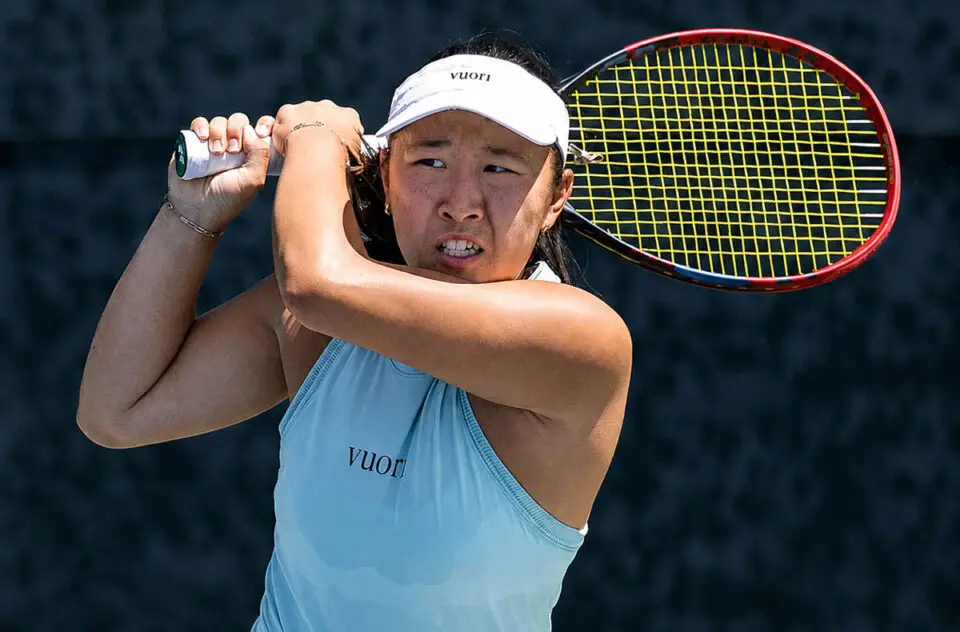 Alyssa Ahn, a Torrey Pines High School graduate and Stanford standout, competes during the SoCal Pro Series finale at Rancho Santa Fe Tennis Club. Photo by Rachel Scalera/USTA SoCal