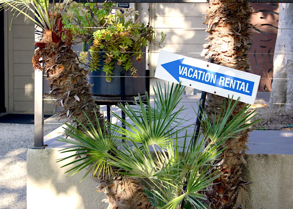 Vacation rental sign in Solana Beach