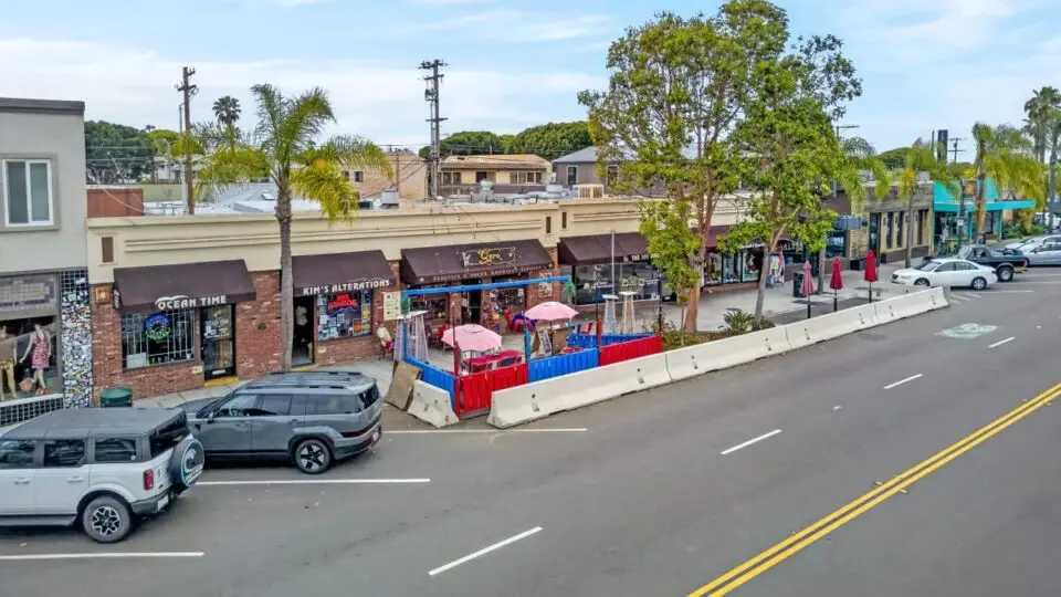 A downtown Encinitas retail building at 548-568 S. Coast Highway 101 was recently purchased by RAF Pacifica Group for $4.7 million after more than six decades under the same family ownership. Courtesy photo