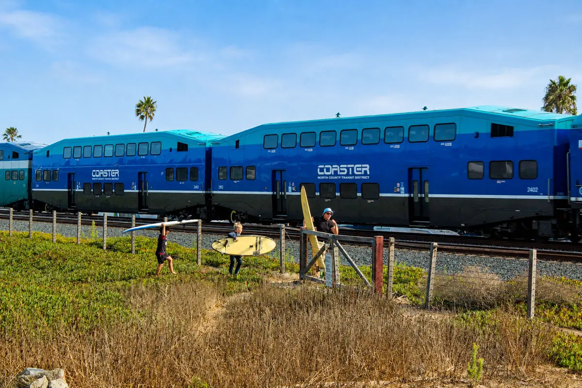 Residents consider crossing the railroad tracks near Verdi Avenue in Encinitas before turning around. Photo by Leo Place