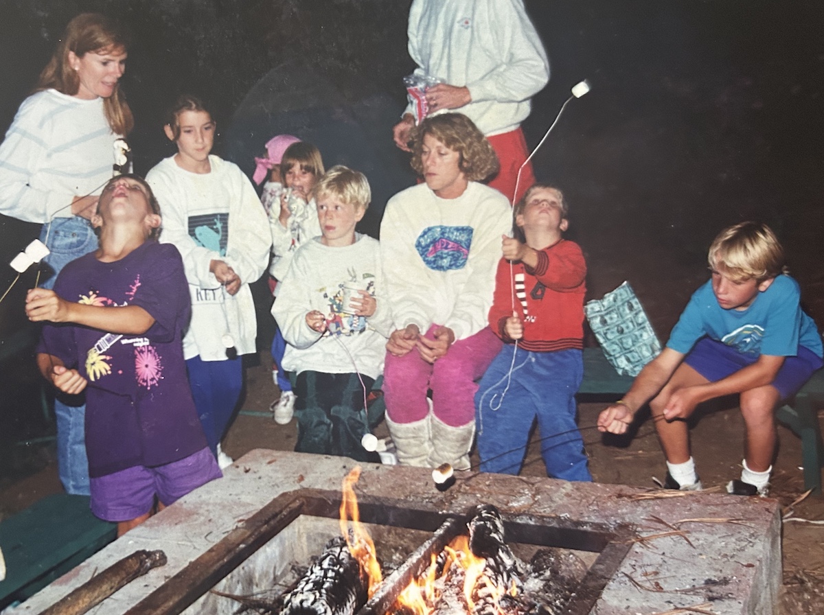 Children roast marshmallows at a fire pit on the grounds of San Dieguito Tennis Club. Courtesy photo/San Dieguito Tennis Club