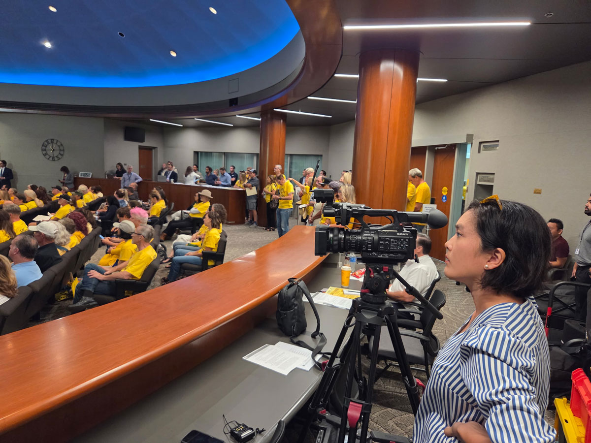 Residents packed a state hearing in San Marcos to oppose SDG&E’s proposed Golden Pacific Powerlink. Photo by Jim Trageser