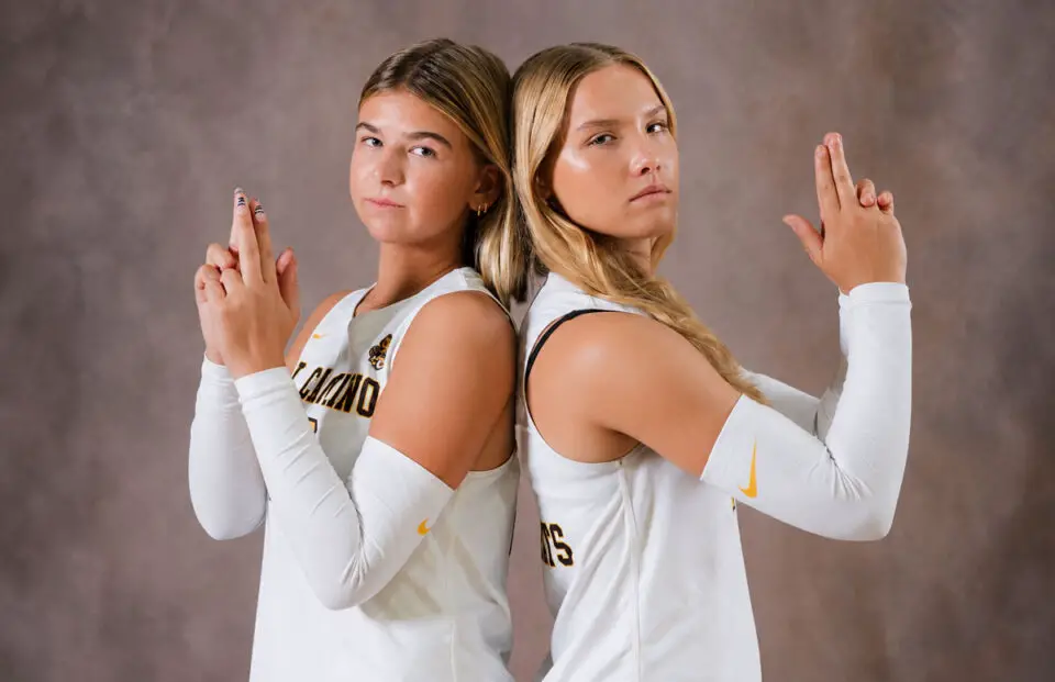 El Camino High School girls volleyball teammates Colbie Mehler, left, and Grace Houston. Courtesy photo/Wildcats Athletics