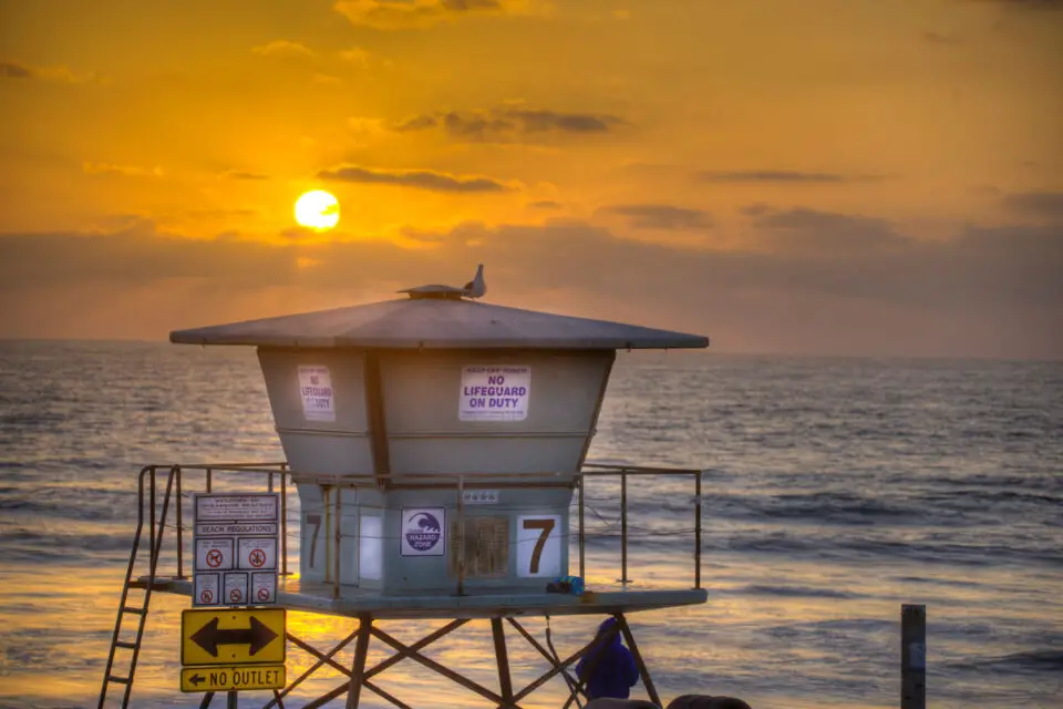 An Oceanside lifeguard tower overlooks the beach. Photo by Richard Shelton