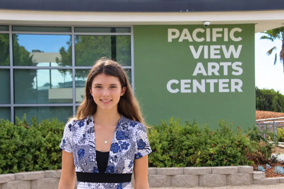 San Dieguito Academy junior Sloane Donnelly outside the Pacific View Arts Center in Encinitas. Photo by Cameron Adams