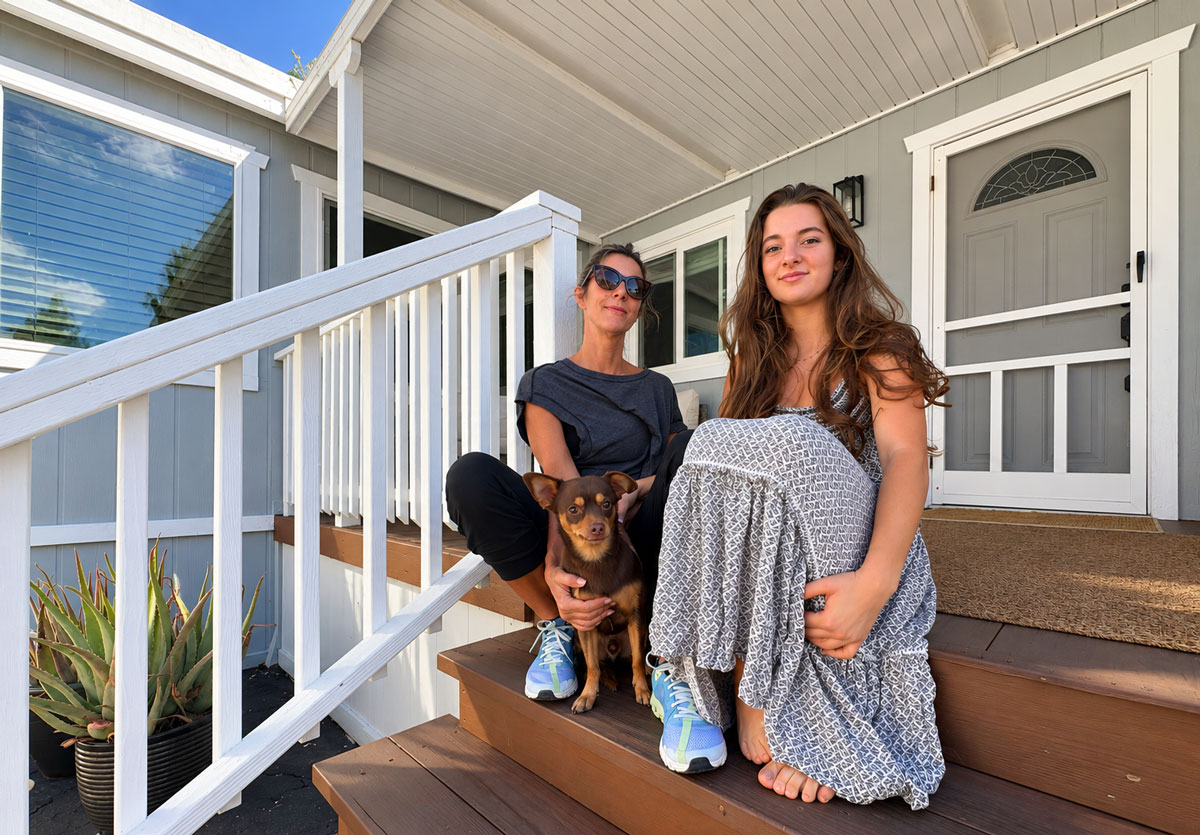 Encinitas residents Eva Buono and her daughter Carla Johnstone on their front porch at Riviera Mobile Home and RV Park. Photo by Jordan P. Ingram