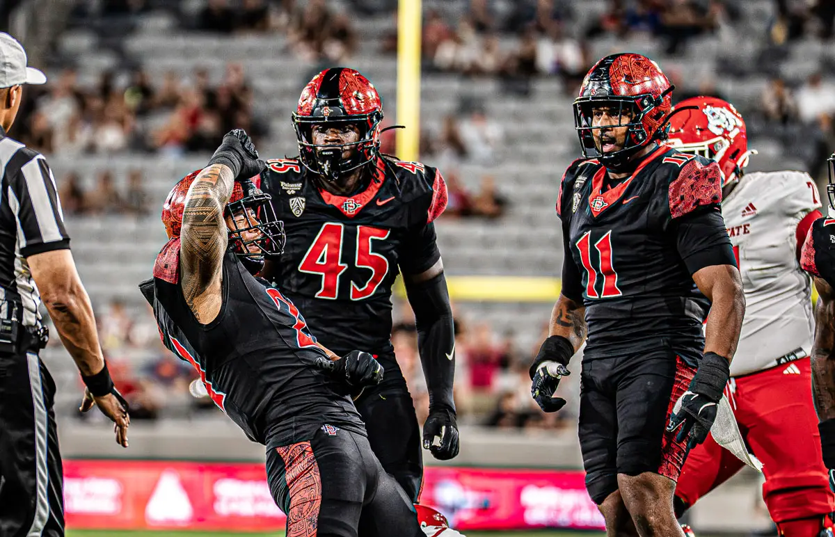 San Diego State linebacker Tano Letuli finished with 11 tackles and a sack as the Aztecs defeated Fresno State 26-23 on Saturday. The rivalry victory lifted San Diego State to 3-4 following a difficult stretch that included a teamwide mumps outbreak. Photo by Isaac Angel