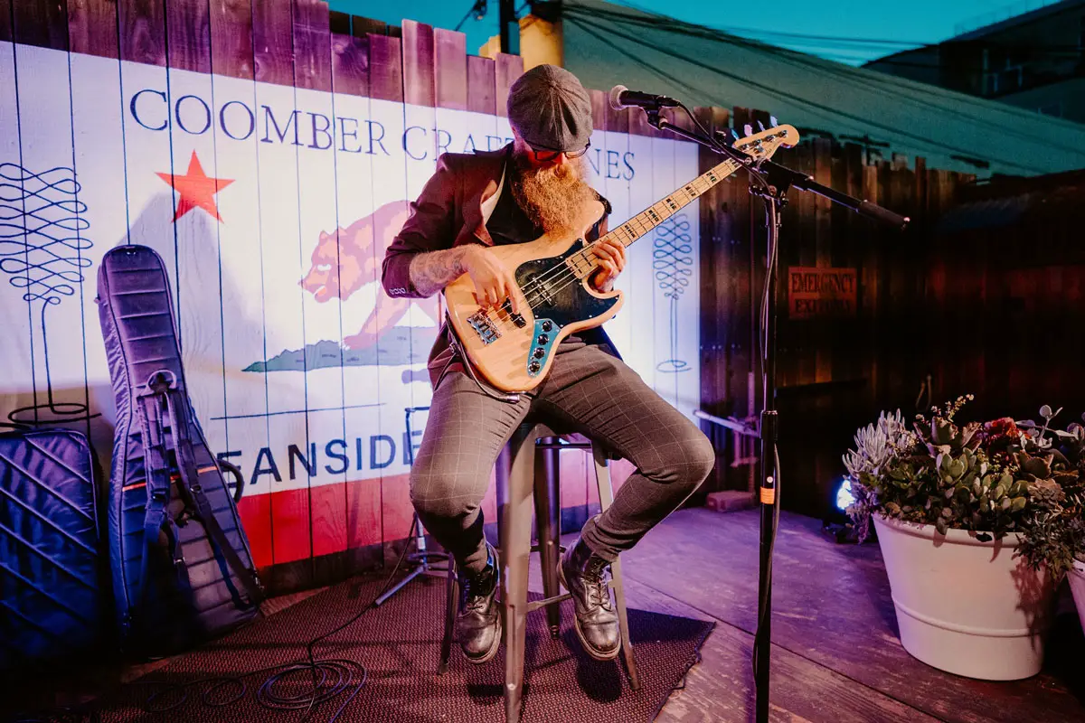 Due to the city's amended ordinance, Oceanside's Coomber Wines will open a new location offering live entertainment on Main Street in Vista.