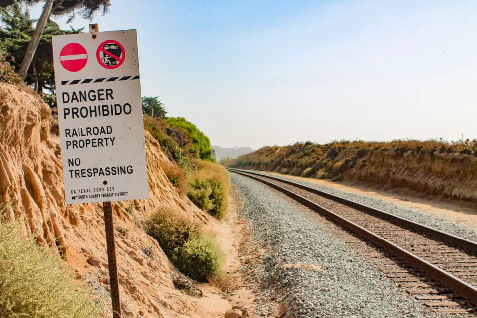 North County Transit District has modified a proposal for protective, chain-link fencing along coastal bluffs in Del Mar, but residents and city officials have expressed opposition to the plan. File photo